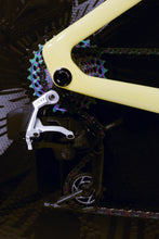 Load image into Gallery viewer, tt SRAM Red AXS Zipp Super-9 NSW 808