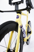 Load image into Gallery viewer, tt SRAM Red AXS Zipp Super-9 NSW 808