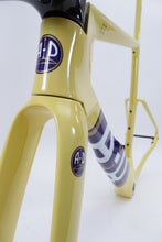 Load image into Gallery viewer, tt