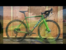 Load and play video in Gallery viewer, Übercross Carbon Disc Limited Styria