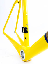 Load image into Gallery viewer, Superleicht Carbon Limited