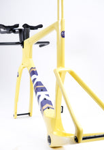 Load image into Gallery viewer, tt
