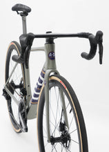 Load image into Gallery viewer, Superleicht Imst Shimano Dura-Ace Di2 C35
