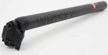 Load image into Gallery viewer, Whisky No. 7 carbon seat post 31.6x400mm 18mm offset
